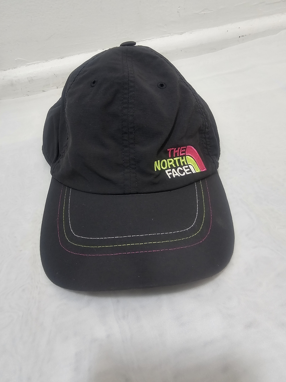 The North Face Black Embroidered Logo Adjustable Solid Baseball Cap Hat Size L